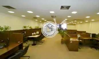 Imagem 4: Prédio com 3 andares. Estacionamento visitantes. Sala de reunião. Hall de entrada. Depósit