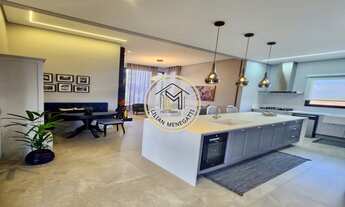 Imagem 3: Condomínio bosque do horto. Casa em condomínio com 4 quartos, suítes com closet. 9 vagas