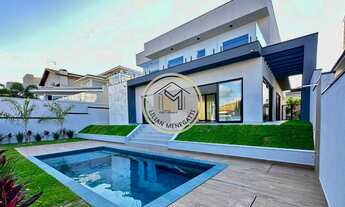 Imagem: Sobrado com 4 suites, escritório. Area