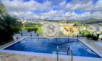 Imagem 1: Casa com 3 quartos, suítes. 200m2. Condomínio New Ville. Santana de Parnaíba/SP