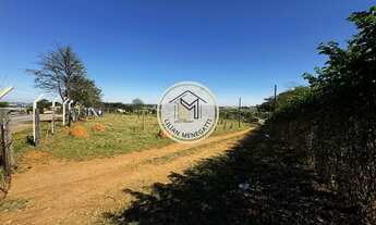 Imagem 3: Galpão em 15.000 metros de terreno com 300 metros de construção. Sendo 60 metros de área a