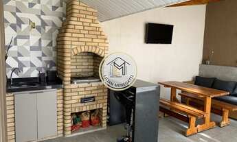 Imagem: Linda Casa com 2 quartos. 2 vagas. Armarios