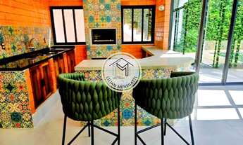 Imagem: Casa Maravilhosa. Recém reformada com 4