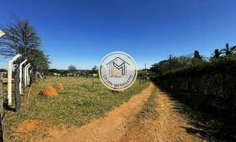 Imagem 2: Galpão em 15.000 metros de terreno com 300 metros de construção. Sendo 60 metros de área a