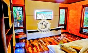 Imagem 7: Casa Maravilhosa. Recém reformada com 4 quartos. 412 metros. Condomínio Fechado com lago e