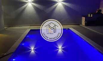 Imagem: Linda Casa Recém Construída com 3 Quartos