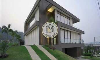 Imagem 1: Condominio Ibi Aram. Casa com 4 quartos, suite com closet. área gourmet. Piscina aquecida