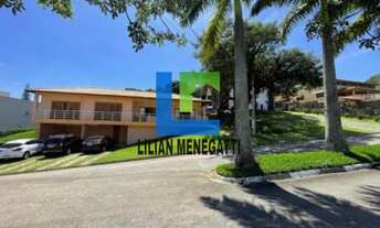 Imagem 3: Residencial Parque dos Resedas. Casa com 4 suítes e amplo quintal. Condomínio com Lago. it