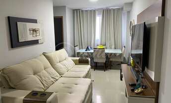 Imagem: Apartamento em Buraquinho, de 2/4, piso