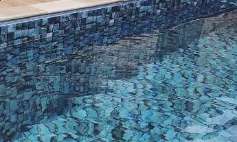 Imagem 7: Vendo Casa Nova no Condominío Terra Vista com 3 suítes, piscina, fino acabamento e Energia