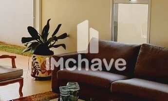 Imagem 7: Vendo Casa no Tarraf I com 3 suítes, piscina, fino acabamento, climatizada e Energia Solar