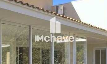 Imagem: Luxuosa Casa em Condomínio com 4 suítes