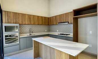 Imagem 7: Vendo Casa Nova no Condomínio Village Provence com 3 suítes, Piscina, Fino Acabamento e En