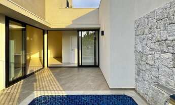 Imagem 2: Vendo Casa Nova no Condomínio Village Provence com 3 suítes, Piscina, Fino Acabamento e En