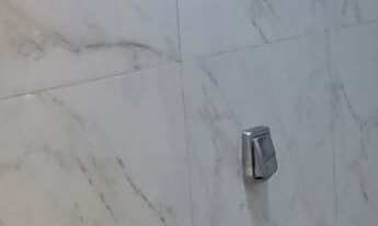 Imagem 2: Casa Nova e Completa no Condominío Quinta do Lago com 3 suítes, piscina e fino acabamento