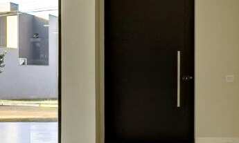 Imagem 3: Casa Nova e Completa no Condomínio La Montagne com 3 suítes, Piscina e Fino Acabamento