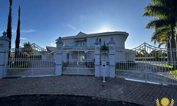 Imagem 3: Casa Ampla em condomínio à venda em Bragança Paulista-SP: 4 quartos, 4 suítes, 3 salas, 7