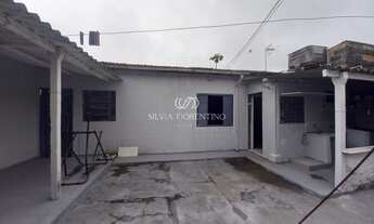 Imagem 3: Casa à venda em Taubaté-SP, Parque Tabaeté: 2 quartos, 1 sala, 1 banheiro, 1 vaga de garag