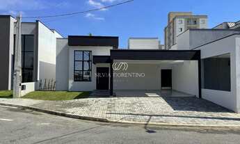 Imagem: Casa em Condomínio à Venda em Tremembé-SP