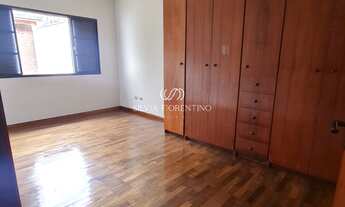 Imagem 6: Casa à venda na Vila São José em Taubaté-SP: 3 quartos, 1 suíte, 1 sala, 2 banheiros, 6 va