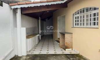 Imagem 3: Imperdível: Casa à venda em Taubaté-SP, Vila Edmundo, com 4 quartos, 1 suíte, 1 sala, 2 ba