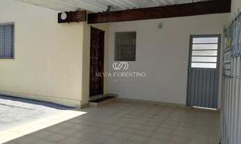 Imagem 4: Venda de Casa em Taubaté-SP: Residência com 3 Quartos, 1 Sala, 1 Banheiro e 1 Vaga de Gara