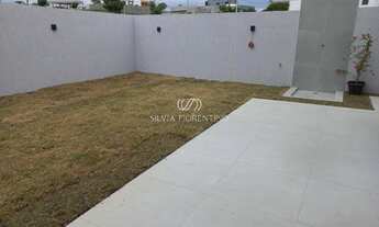 Imagem 2: Casa em Condomínio à Venda em Taubaté-SP - 3 quartos, 2 suítes, 4 banheiros, 4 vagas de ga