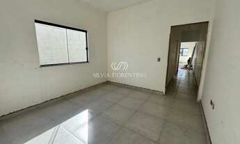 Imagem 3: Imperdível casa à venda em Taubaté-SP, Jardim Continental II - 2 quartos, 1 suíte, 1 sala