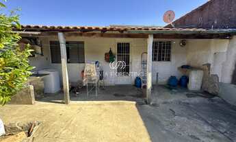 Imagem 2: Imperdível casa à venda em Taubaté-SP, Jardim Sandra Maria: 2 quartos, 1 suíte, 1 sala, 2