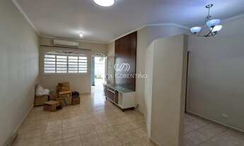 Imagem 3: Imperdível oportunidade: Casa de 4 quartos com suíte e vaga de garagem no Centro de Taubat