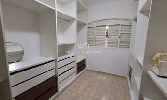 Imagem 7: Imperdível oportunidade: Casa de 4 quartos com suíte e vaga de garagem no Centro de Taubat