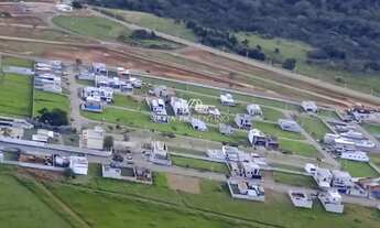 Imagem 2: Terreno em condomínio à venda no Vale dos Cristais, Taubaté-SP, 250m² de área!