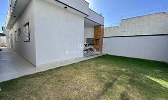 Imagem 2: Excelente oportunidade: Casa à venda em Taubaté-SP, Esplanada Santa Helena! 3 quartos, 1 s