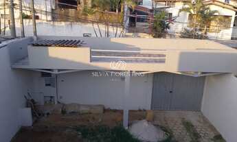 Imagem 2: Casa à venda em Taubaté-SP: Residência de 3 quartos, 1 suíte e 300m² no Loteamento Residen