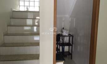 Imagem 6: Casa à venda em Taubaté-SP: Residência de 3 quartos, 1 suíte e 300m² no Loteamento Residen