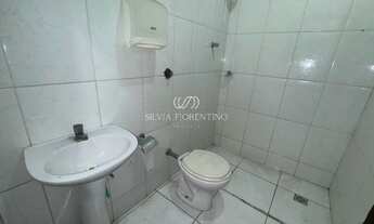 Imagem 4: Galpão para Locação com 1 Sala, 2 Banheiros e 8 Vagas de Garagem em Taubaté-SP, Bairro Ind