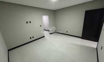 Imagem 5: Casa em Condomínio de Luxo em Piracangaguá, Taubaté-SP: 3 Quartos, 1 Suíte, 3 Banheiros, 2