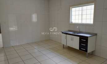 Imagem 3: Casa à venda em Taubaté-SP, no Jardim Oásis: 3 quartos, 2 suítes, sala, 3 banheiros, 1 vag