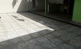 Imagem 5: Impecável casa à venda em Taubaté-SP, Jardim Sandra Maria: 3 quartos, 1 suíte, 1 sala, 2 b