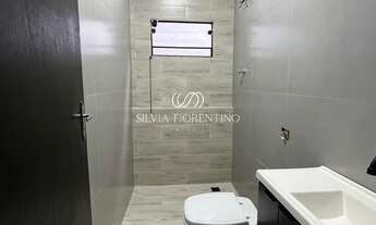 Imagem 3: Imperdível casa à venda em Taubaté-SP, Jardim Gurilândia: 2 quartos, 2 salas, 2 banheiros