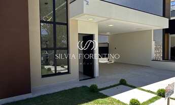 Imagem: Luxuosa casa em condomínio à venda em