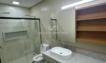 Imagem 6: Casa em Condomínio de Luxo com 3 Quartos e 5 Vagas de Garagem em Taubaté-SP - Bairro Regis