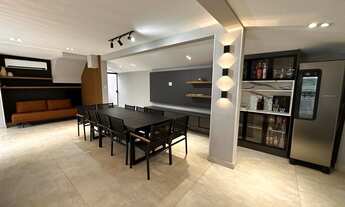 Imagem 2: CASA 3 DORMITÓRIOS COM PISCINA EM SANTOS