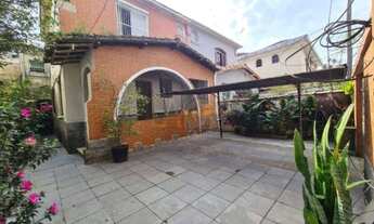 Imagem: Casa 4 Quartos, 2 banheiros, cozinha, sala