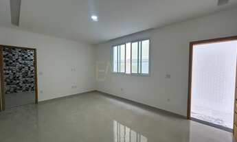 Imagem 1: Casa 3 Dormitórios com 3 suítes, Sala de estar e sala de jantar, Cozinha, 5 Banheiro e 1 C