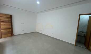 Imagem 3: Casa 3 Dormitórios com 3 suítes, Sala de estar e sala de jantar, Cozinha, 5 Banheiro e 1 C