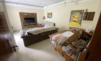 Imagem: CASA RESIDENCIAL em SANTOS - SP, MARAPÉ