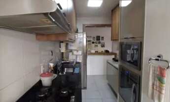 Imagem 7: Apartamento reformado com lazer completo no Embaré