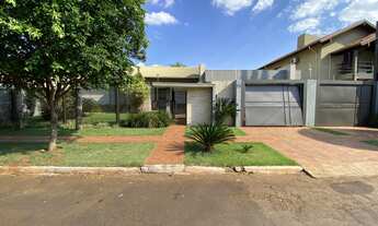 Imagem: CASA TÉRREA À VENDA NO JARDIM TROPICAL