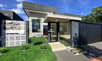 Imagem: Excelente Casa Térrea à Venda no Bairro